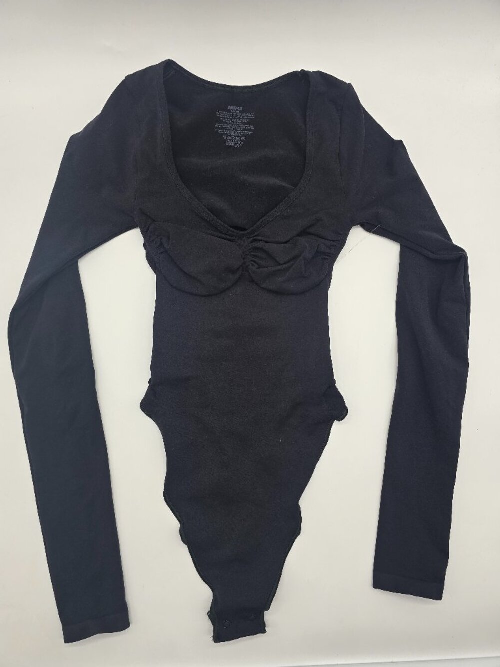 SKIMS Seamless Sculpt Long Sleeve Low Back Bodysuit Small Black